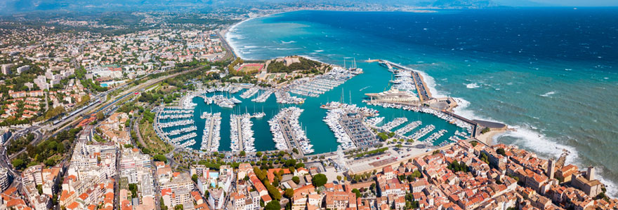 louer un hébergement de vacances à Antibes